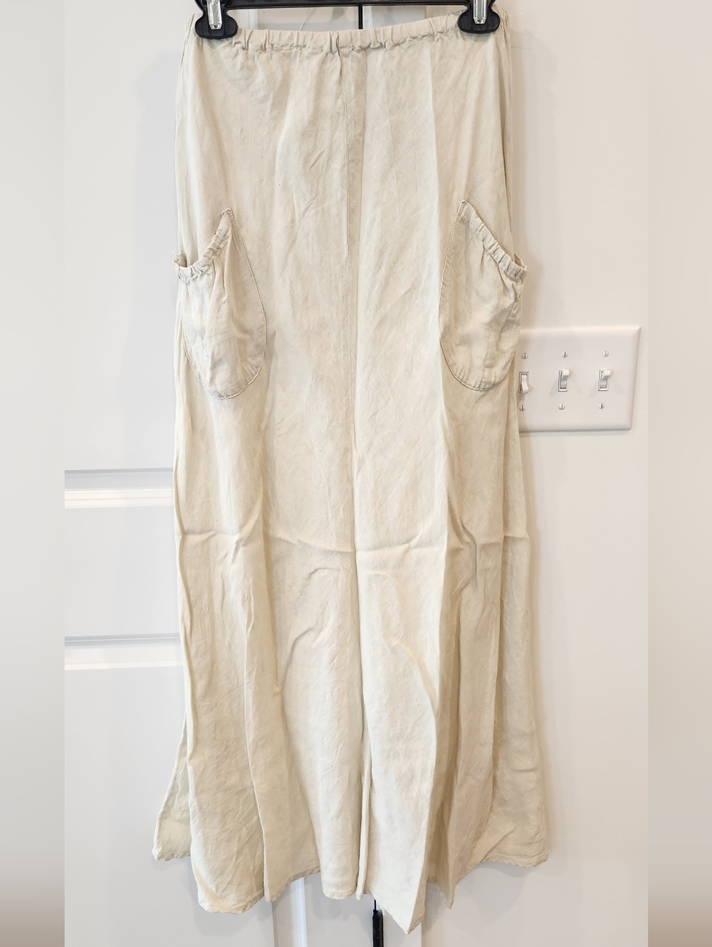 CP Shades Cream Linen Label Close-Up Skirt